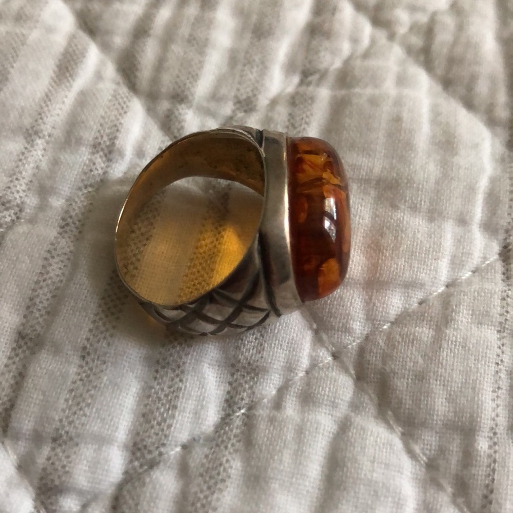 Sterling silver ring set with amber - Picture 2 of 3